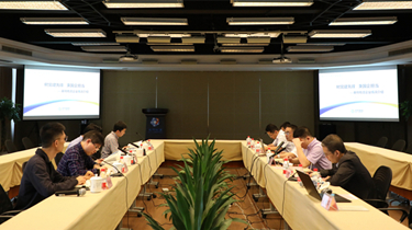 省邮政治理局局长、省交通运输厅副厅长陈凯一行到QG刮刮乐调研指导